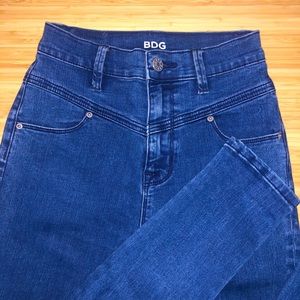 UO BDG High-waisted Skinny Jeans Size 25
